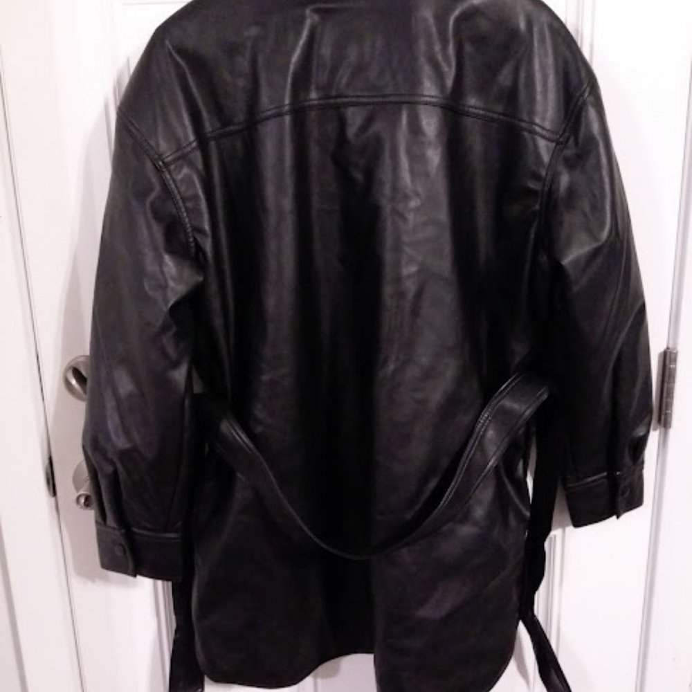 FREE SHIPPING! NVLT Women’s Vegan Leather Shirt Jacket - Picture 9 of 11